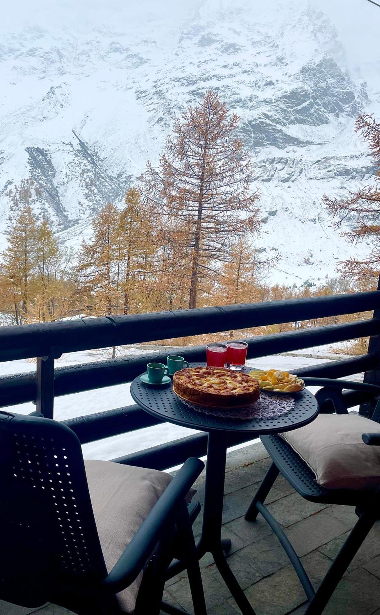 Ski Paradise - Cielo Alto Cervinia เบรยล์-แชร์วิเนีย ภายนอก รูปภาพ