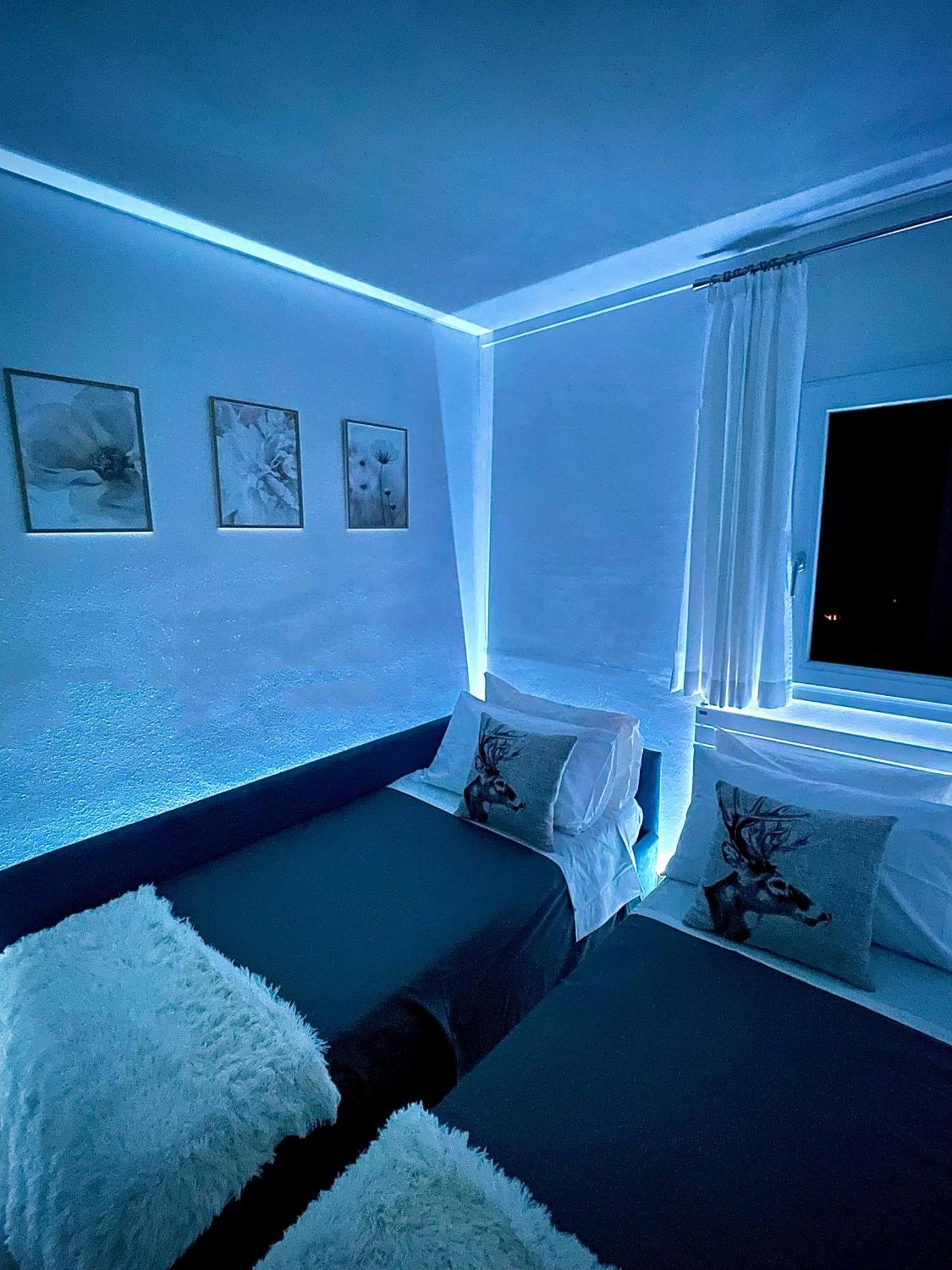 Ski Paradise - Cielo Alto Cervinia เบรยล์-แชร์วิเนีย ภายนอก รูปภาพ